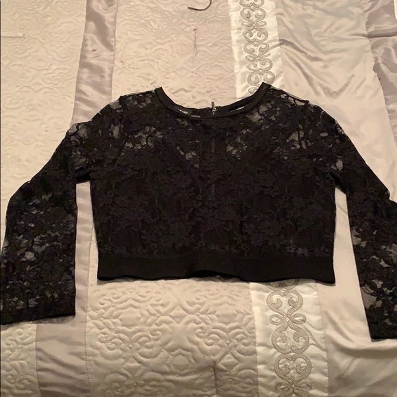 BEBE lace/sheer crop top - Picture 4 of 4